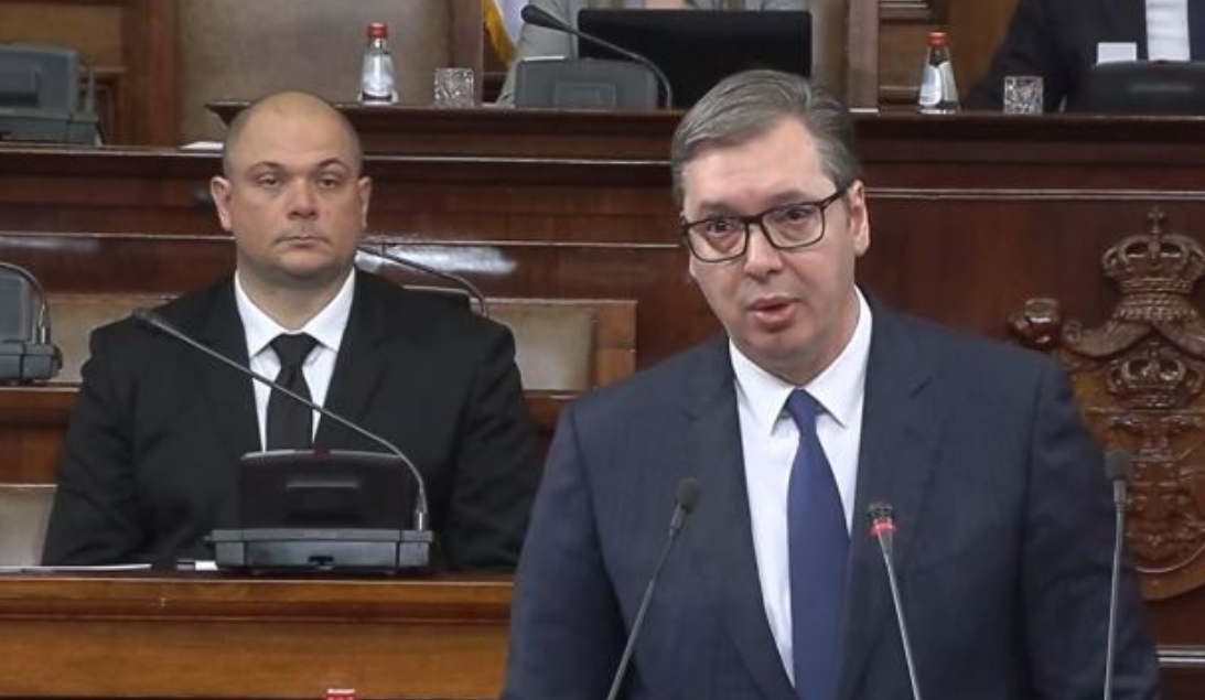 vucic.rs📷
