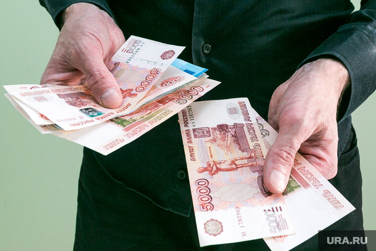    Капитану буксира предлагают зарабатывать до 120 тысяч в месяц