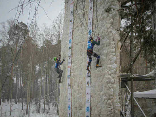     Фото: vk.com/iceclimb_tomsk