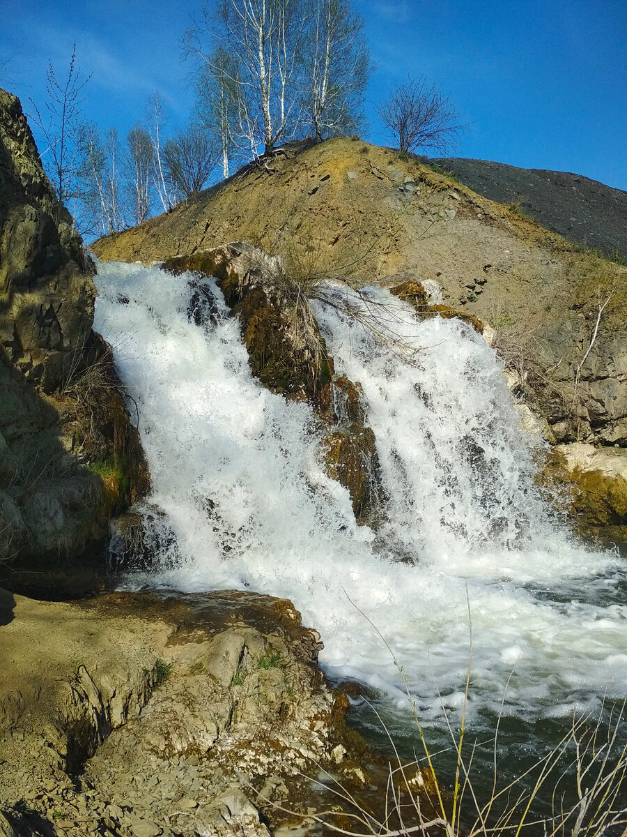 Беловский водопад, май 2019