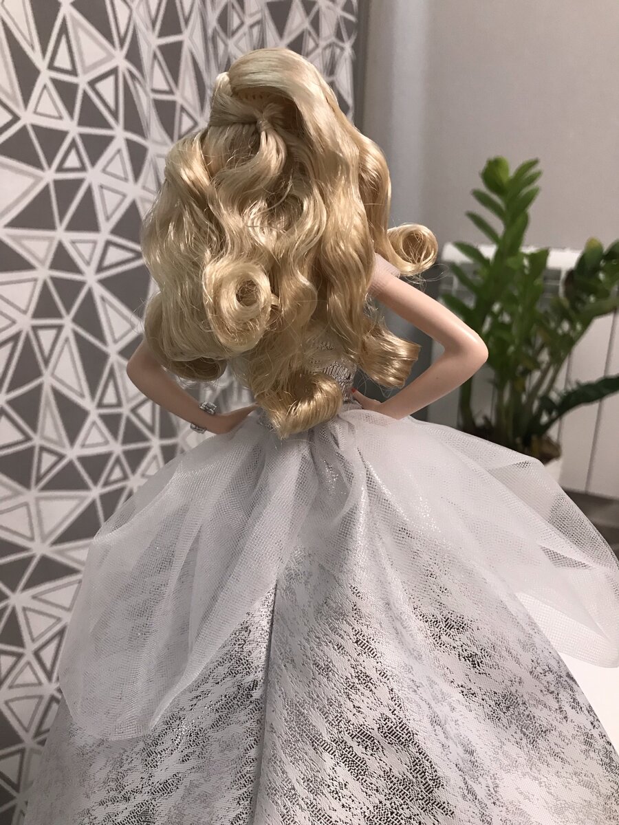 Барби Праздничная 2021 блондинка с волнистыми волосами 2021 Holiday Barbie  Doll Blonde Wavy Hair Mattel | Анна Арт | Дзен