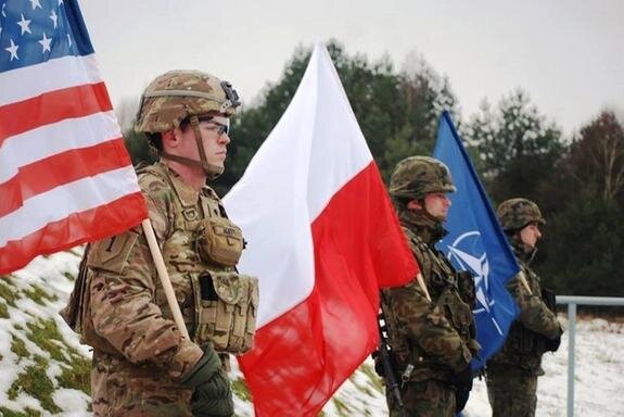    Сотрудники польской разведки недовольны своей судьбой