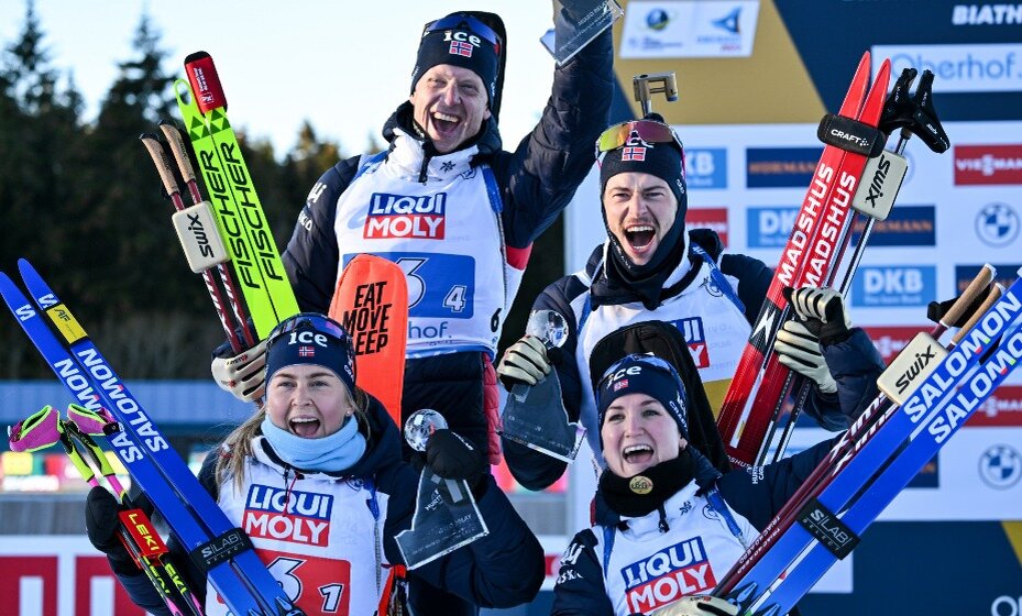    Норвежские биатлонисты с победы стартовали на ЧМ. Фото: Global Look Press