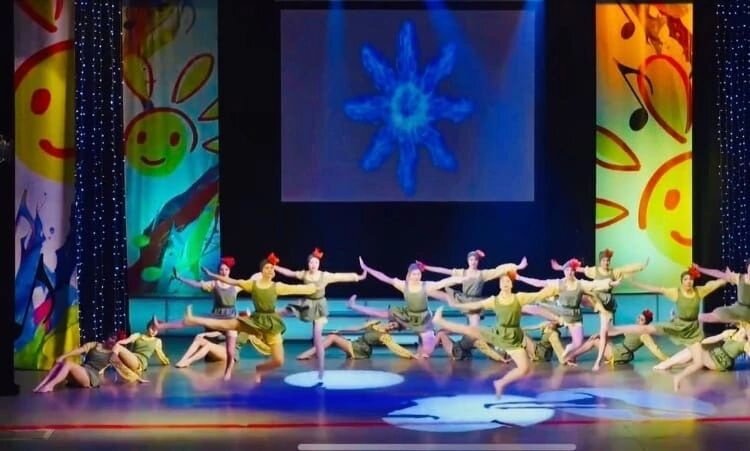 мкц город рязань жёлтое чудо. рязань солнечный зайчик. рязань солнечный зайчик. ансамбль танца верес рязань. конкурс солнечный зайчик 2021.