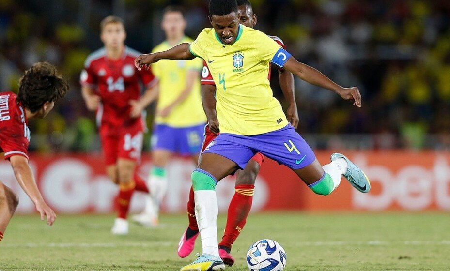    Ренан пока еще не присоединился к «Зениту». Фото: cbf.com.br