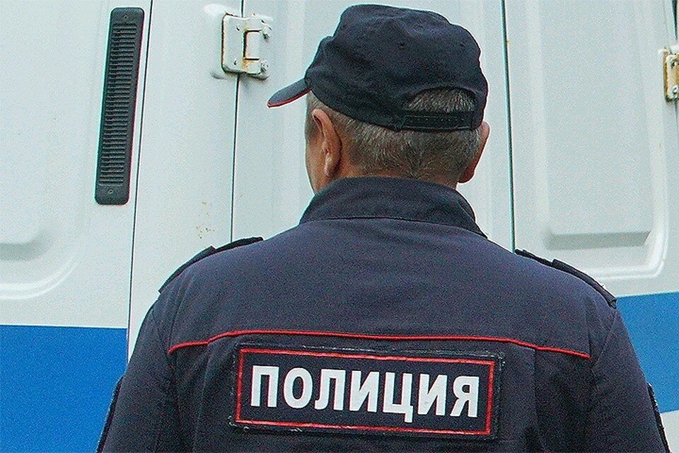     Мужчина несколько раз ударил девочку в живот Алексей БУЛАТОВ