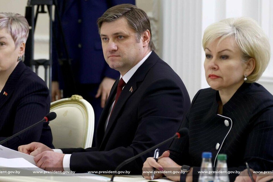     Глава МАРТ Богданов сказал, что правительство готовит дополнительные документы в сфере регулирования цен в Беларуси. Фото: president.gov.by