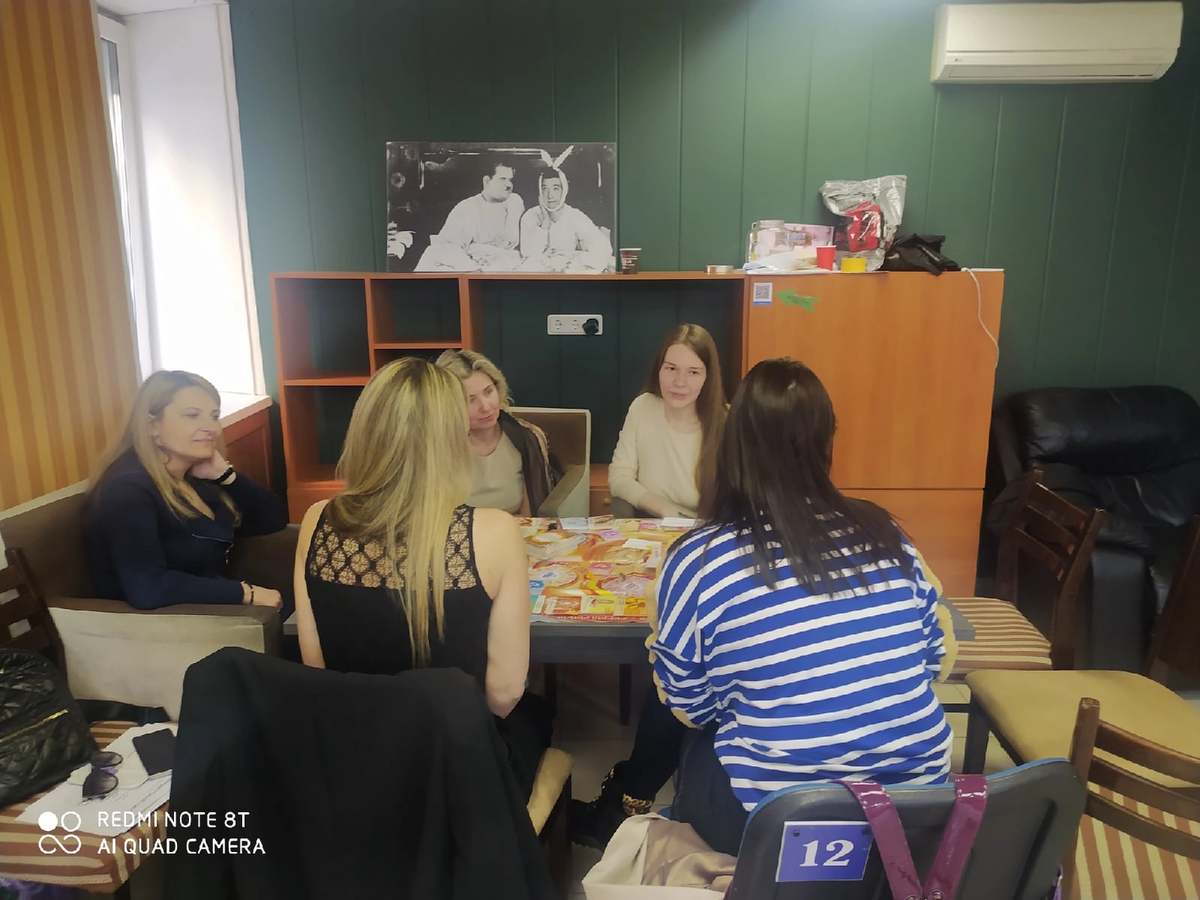 Я веду трансформационную игру на фестивале (когда я выбираю место для живых встреч - оно красивее 🙈💜)