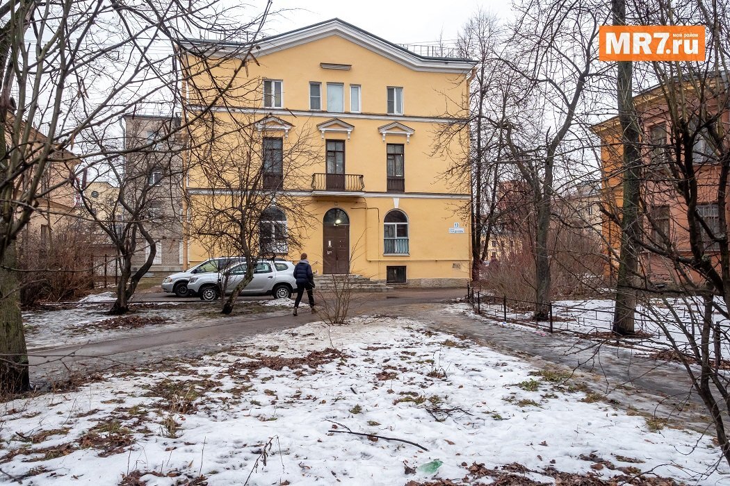 Дом на Нарвской заставе. Фото: Олег Золото / MR7