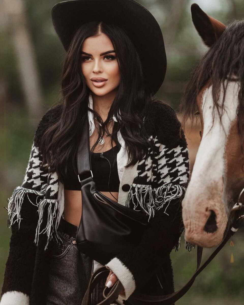 Яна Шафеева 