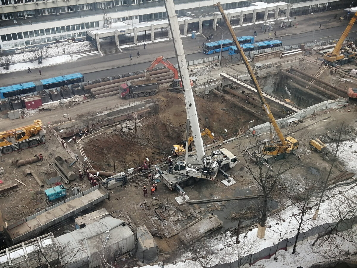 Что происходит на закрытом участке метро или ⛔🚇 Перегон «Царицыно