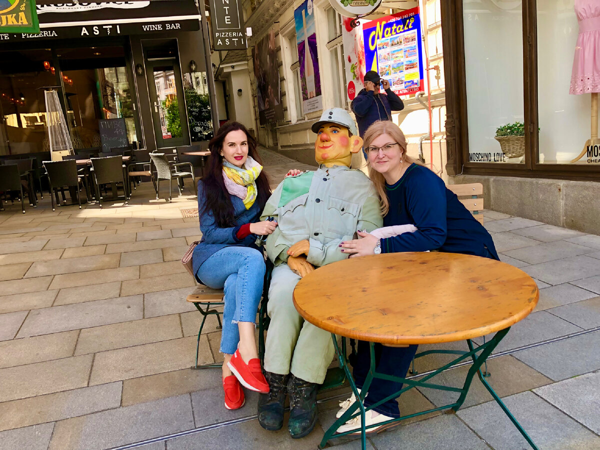 С солдатом Швейком больше никто не фотографируется 