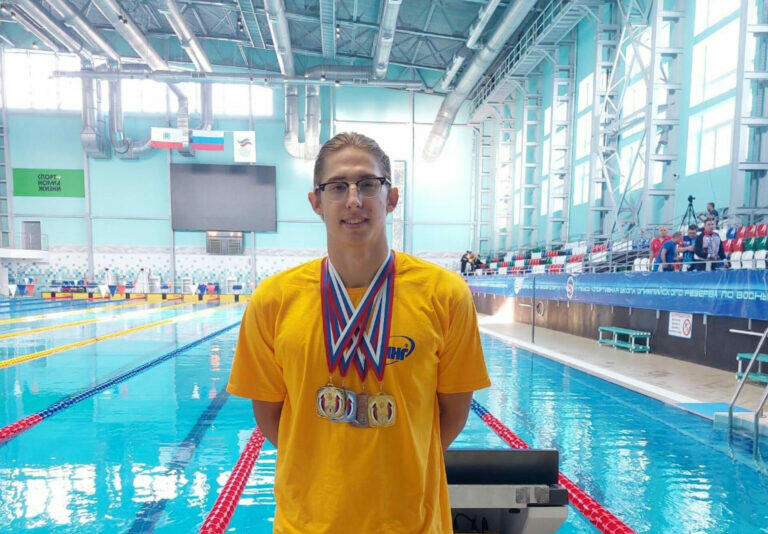    Орчанин Алексей Федькин превысил рекорд мира, Европы и России по плаванию Кристина Просвиркина
