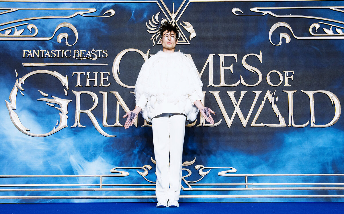     10 самых интересных и запоминающихся образов Эзры Миллера