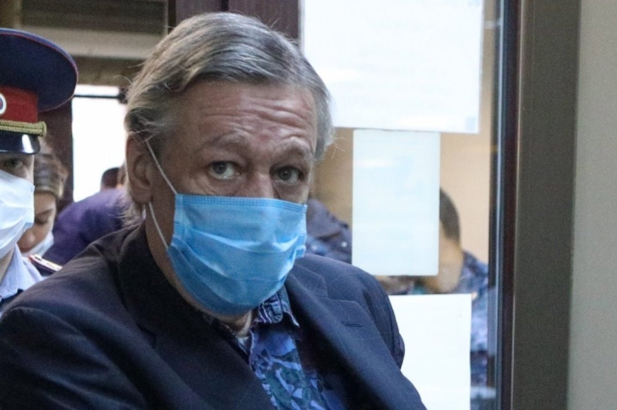    Адвокат объяснил, почему Ефремов передумал просить о смягчении наказания