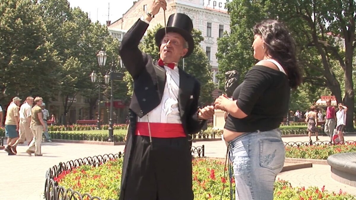 Смейся с нами, до слёз. Самый весёлый канал  без диалогового юмора. Приглашай друзей, пусть тоже повеселятся. Мы рады вас всех видеть.