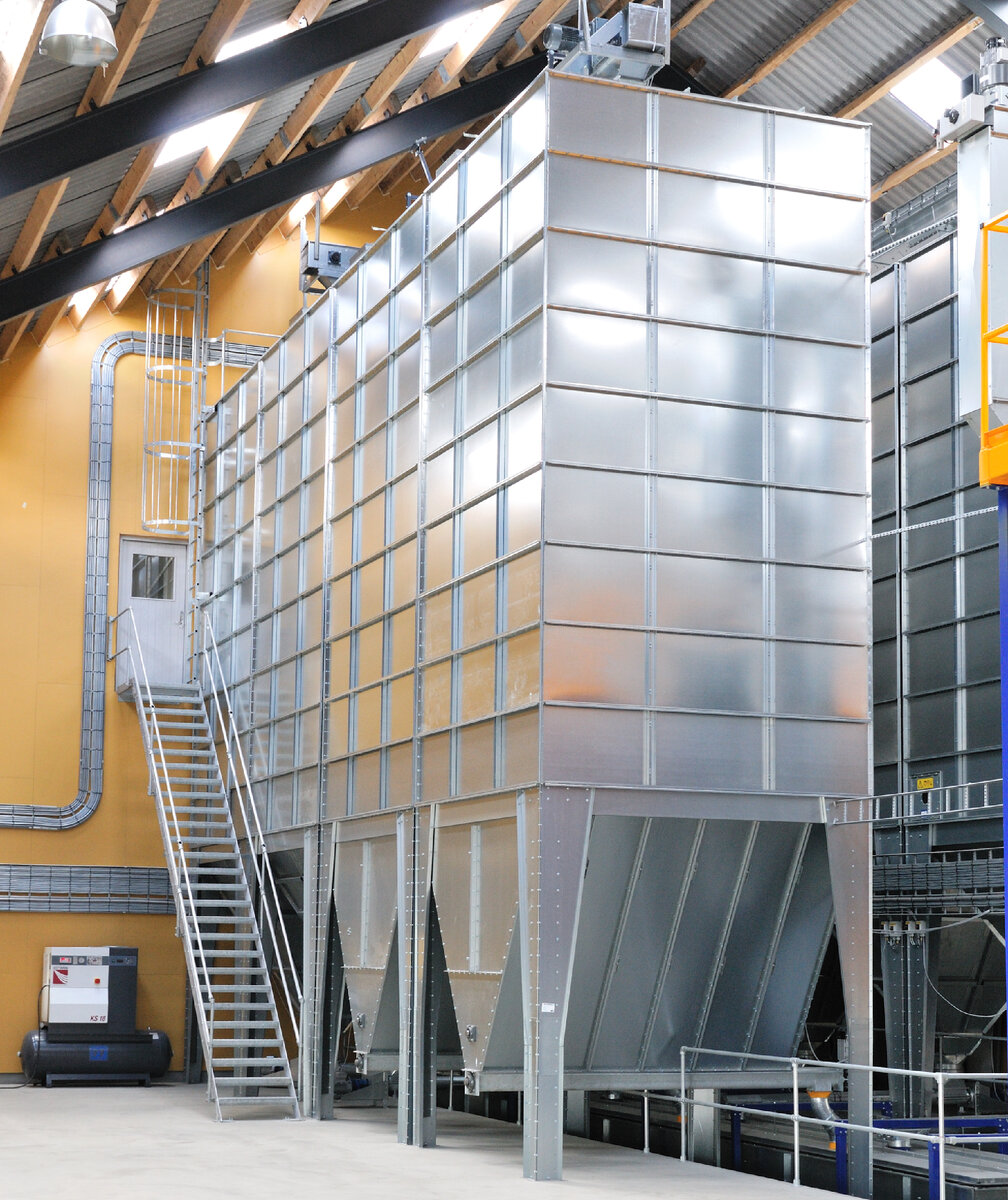 Бункер КБЦ в помещении