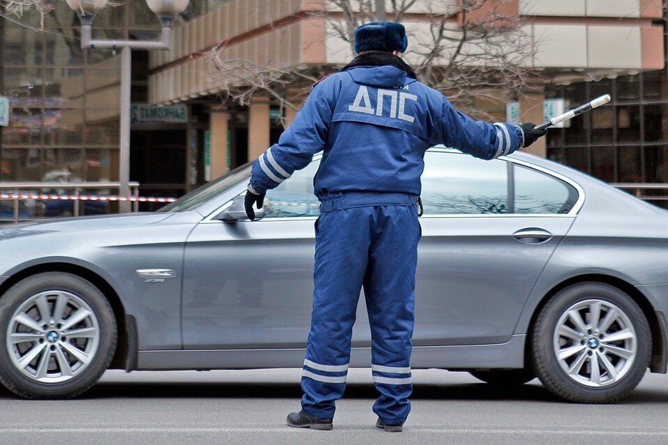     Водители стали аккуратнее на дорогах Дмитрий АХМАДУЛЛИН