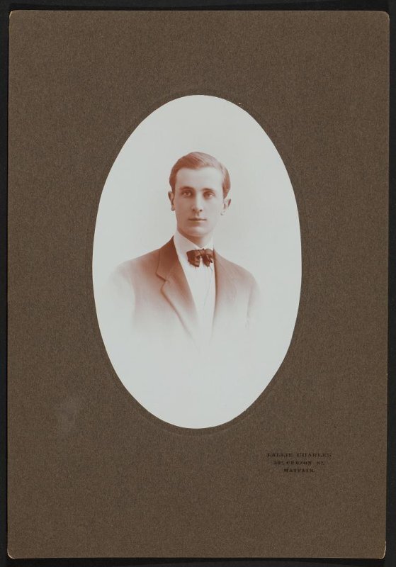 Портрет князя Ф.Ф. Юсупова. Lalli Charles. 1910-1914 гг. Картон, фотография.