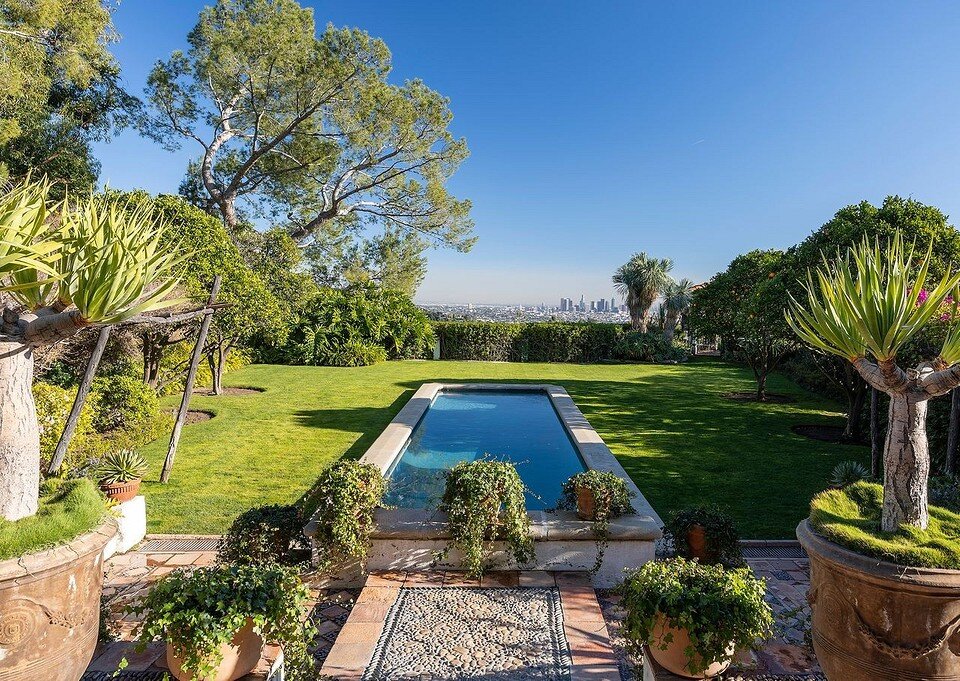    Carolwood Estates