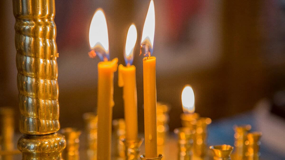 Молиться в течение Масленицы важно для духовного очищения. Фото: pxhere.com