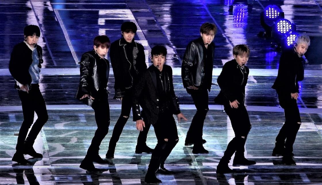   Вонхо в составе Monsta X:Wikipedia / Arctica.vrn