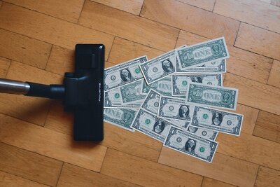    Инфляция ©regularguy.eth Unsplash.com