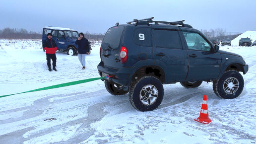 Какая НИВА утащит другую НИВУ? Chevrolet Niva или НИВА 3д