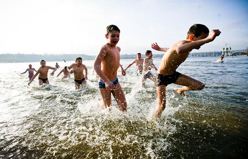 фото из интернета. Друзья Толика.