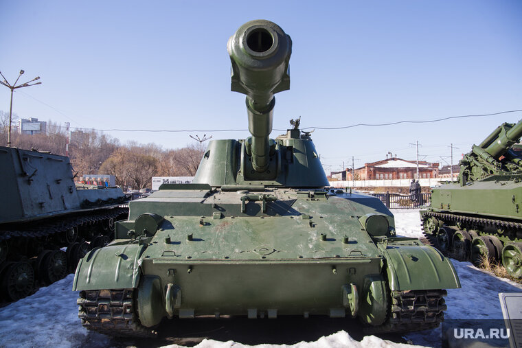    Четверо конгрессменов запросили у Белого дома разъяснения о танках Abrams для Киева