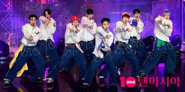 8turn kpop