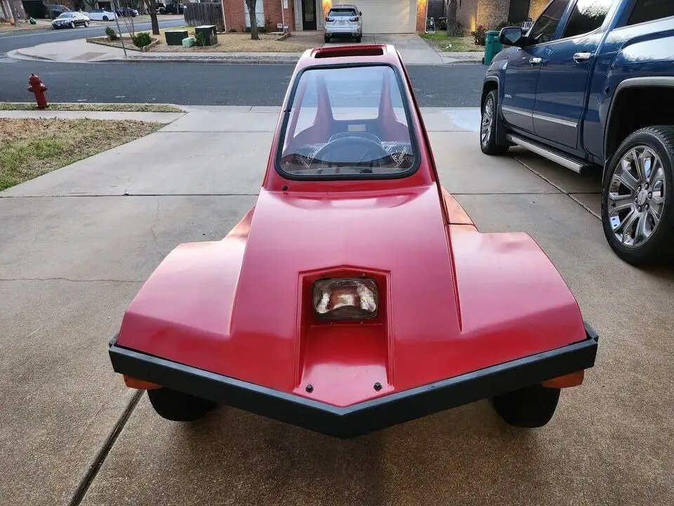    На аукционах HMV Freeway можно купить в среднем за $4500.Josh Ellis, The Drive.