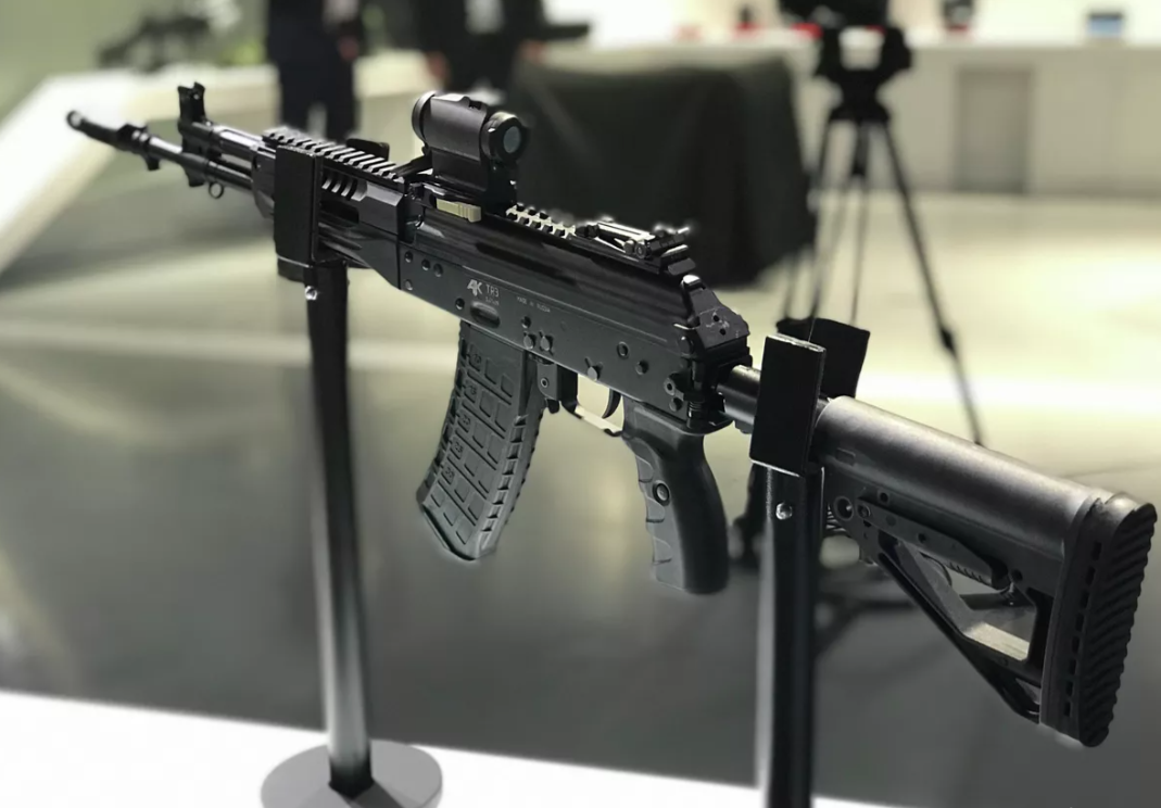 Гражданская версия АК-12