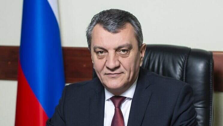     С ним под атаку попали представители СМИ.