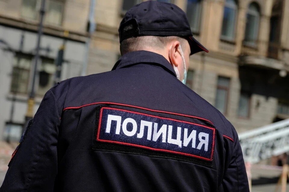     В московском ресторане гость попытался устроить массовую драку из-за перепутанной невесты Артем КИЛЬКИН