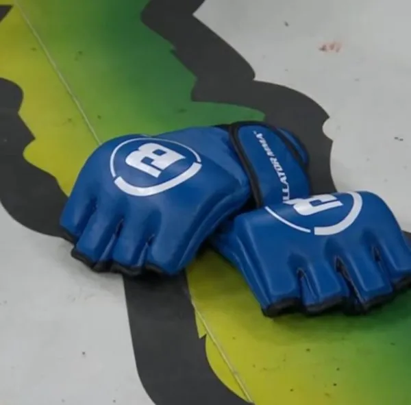 – Всем спасибо. Я закончил.