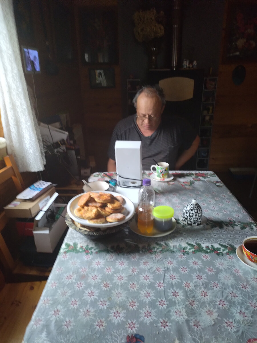 Не хочет быть сфотогрфированным. Уважаю.