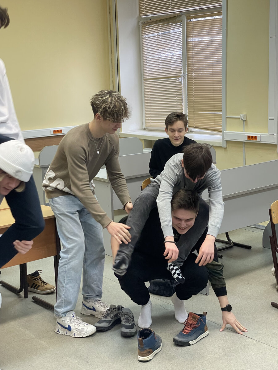 Забраться получилось со второй попытки.