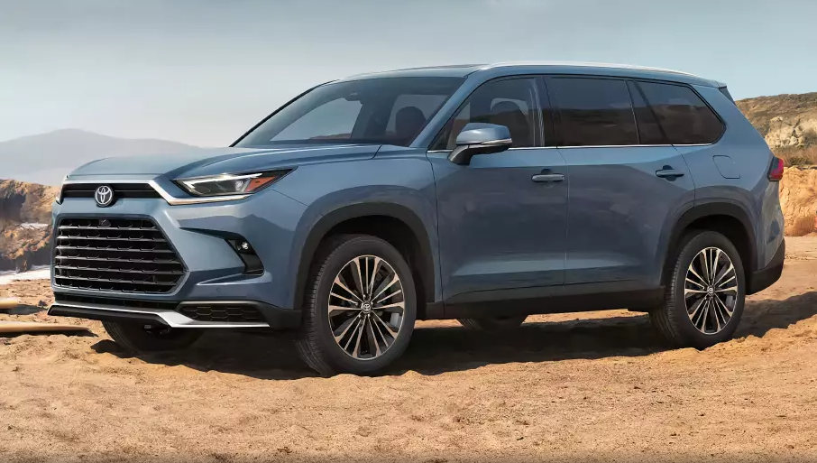 Гранд 2024 год. Toyota Highlander 2023. Toyota Highlander 2024. Toyota Grand Highlander 2024. Тойота Гранд хайлендер 2023