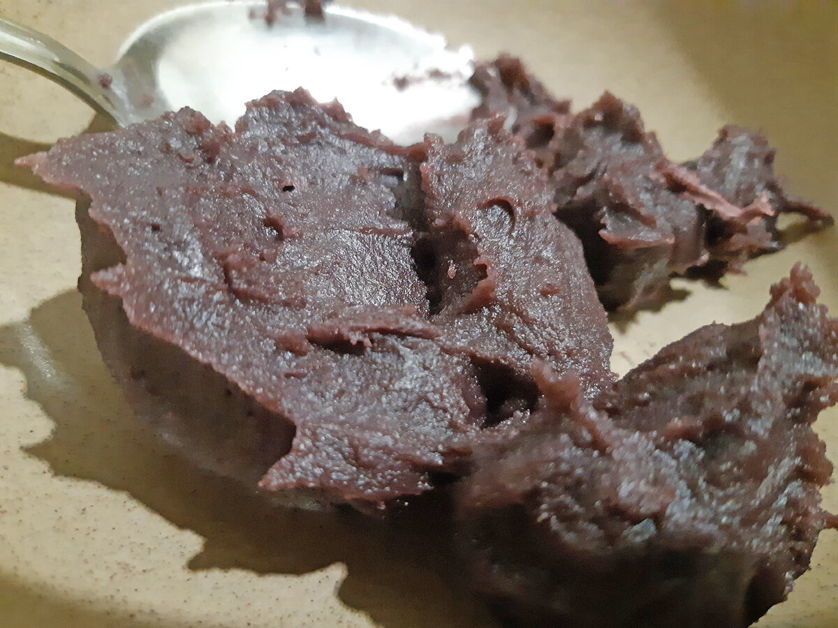 Какое-то серо-буро-малиновое(