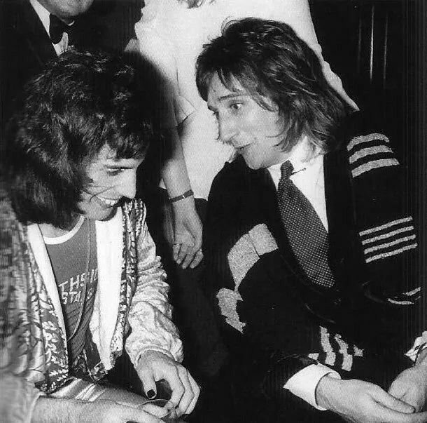 Freddie Mercury & Rod Stewart