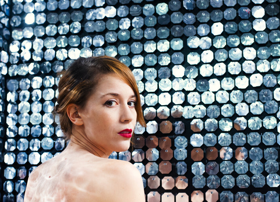 Photo by <a href="https://burst.shopify.com/@lightleaksin?utm_campaign=photo_credit&amp;utm_content=Browse+Free+HD+Images+of+A+Woman+Glances+Over+Her+Right+Shoulder+To+Stare+Back+At+You&amp;utm_medium=referral&amp;utm_source=credit">Samantha Hurley</a> from <a href="https://burst.shopify.com/cosmetics?utm_campaign=photo_credit&amp;utm_content=Browse+Free+HD+Images+of+A+Woman+Glances+Over+Her+Right+Shoulder+To+Stare+Back+At+You&amp;utm_medium=referral&amp;utm_source=credit">Burst</a>