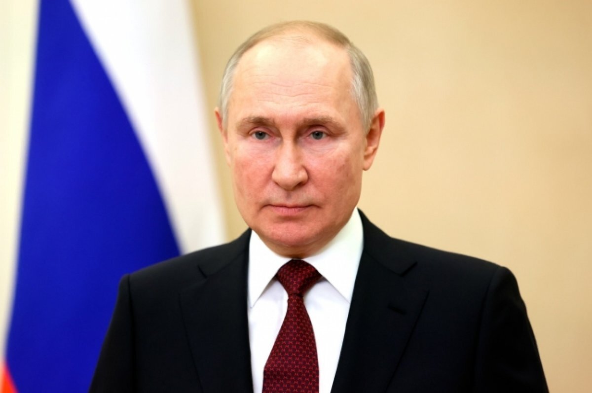    Путин призвал преодолеть зависимость леспрома от иностранных партнеров