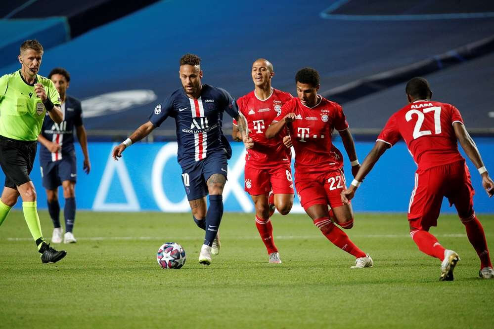 Бавария работает. Финал бавария 2013. Бавария работает. Гнабри бавария. Бавария работает.