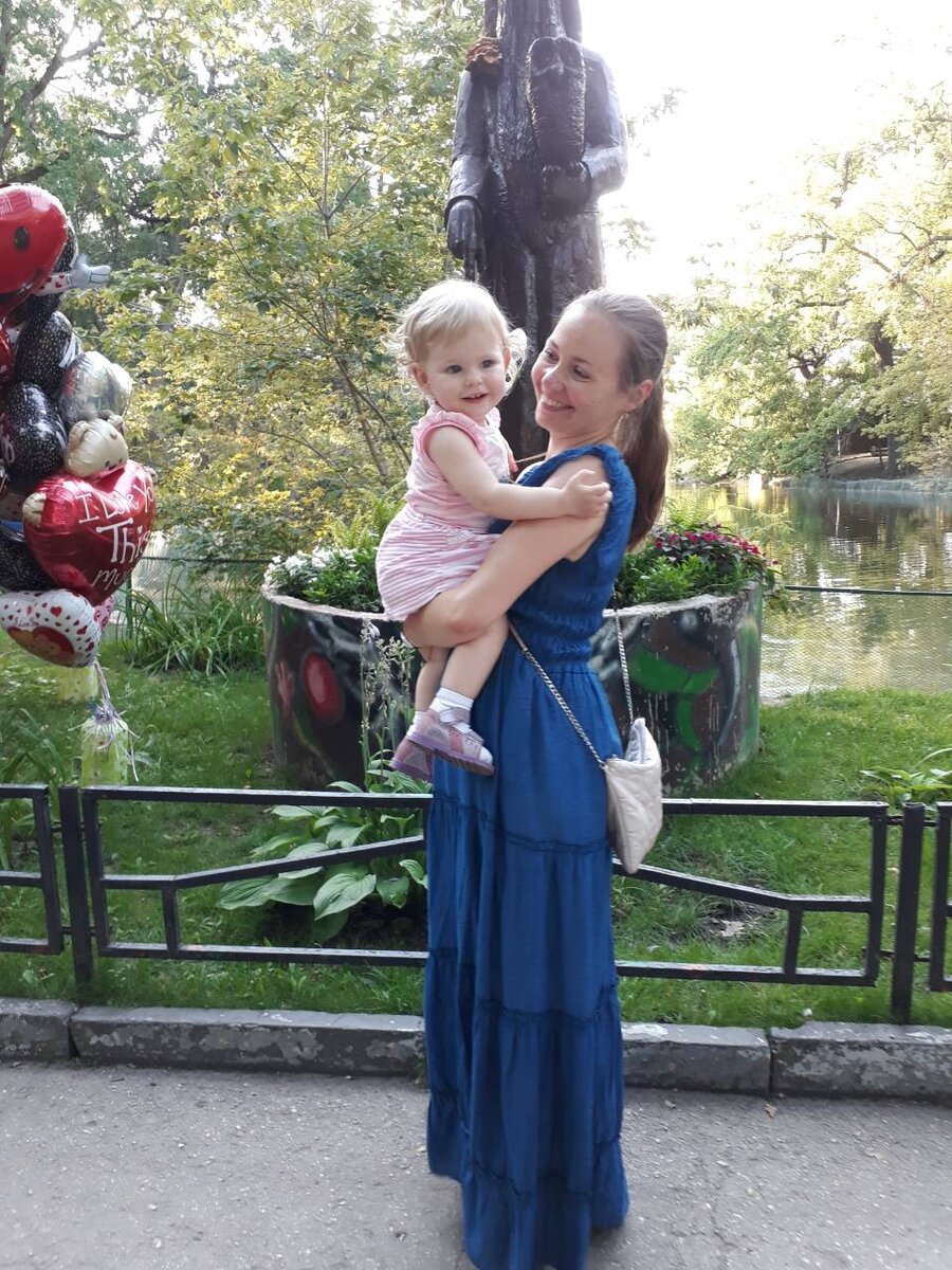 Лето, 2018 год. Со старшей доченькой.