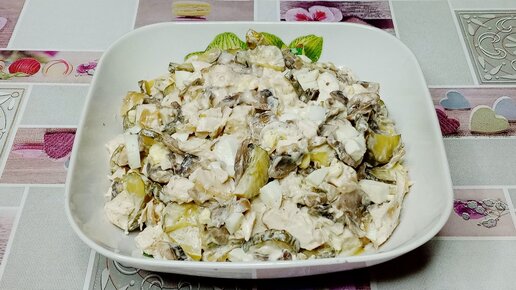 Рецепты салатов с маринованными огурцами от наших кулинаров