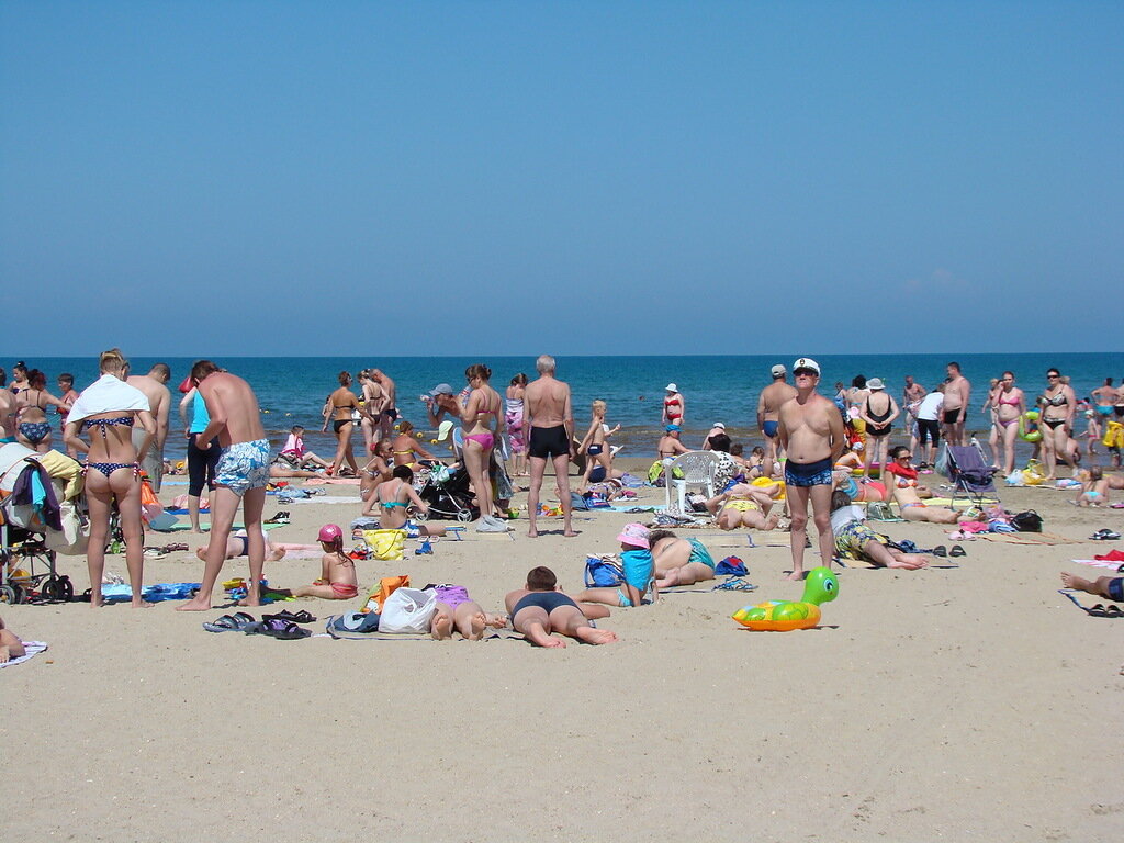 Будет ли лето в анапе. Анапа пляж. Анапа 2014. Пляж Анапы летом. Отдыхающие в Анапе.