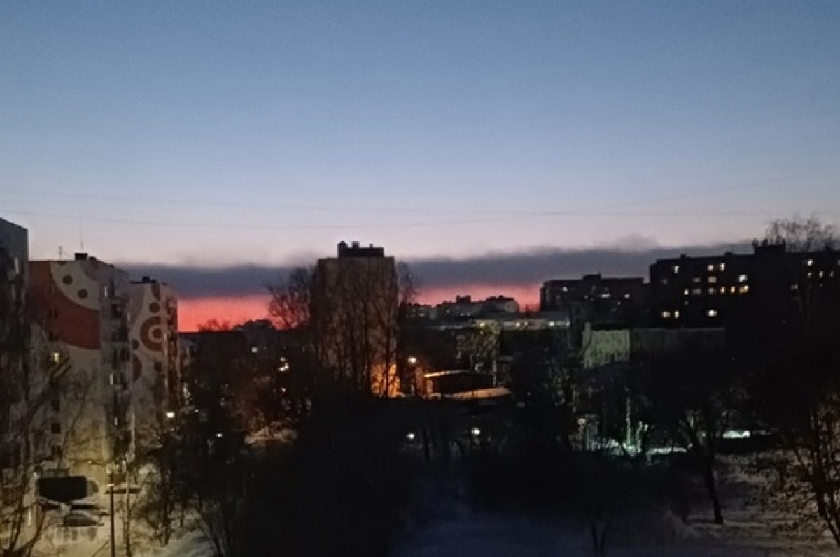    Томичи увидели в небе российский флаг после послания Путина