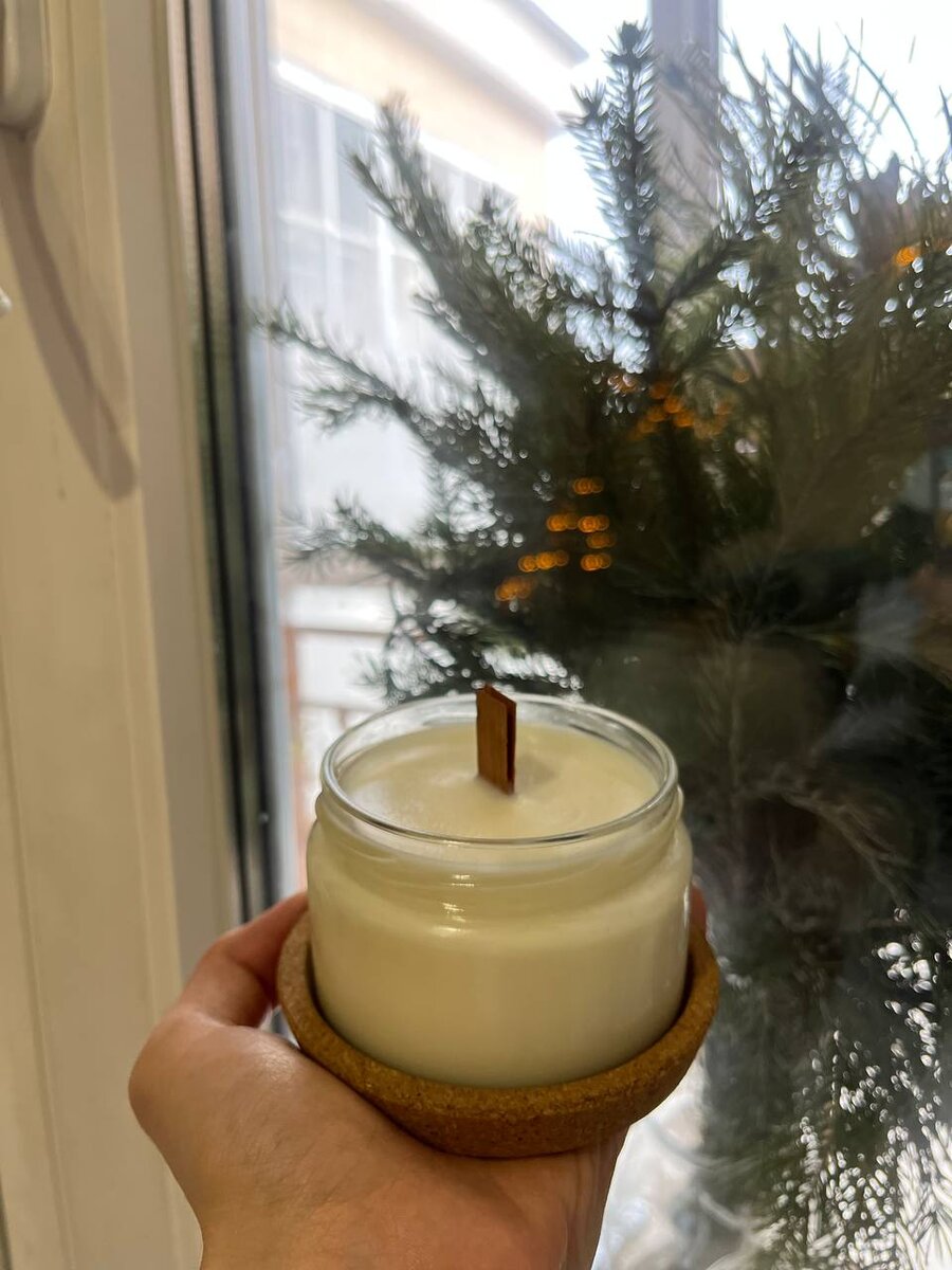 Вот такую свечу удалось нам создать из соевого воска