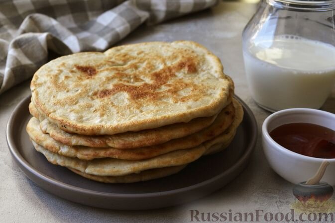 мука пшеничная, вода, сахар, разрыхлитель, соль, масло растительное